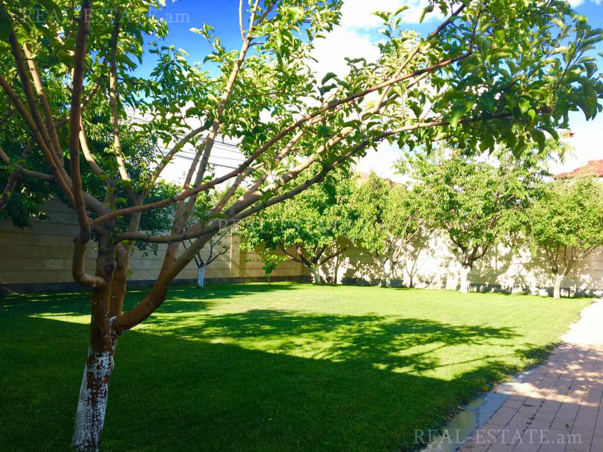 House for sale Tsarav Aghbyur St, Avan Yerevan, 99904