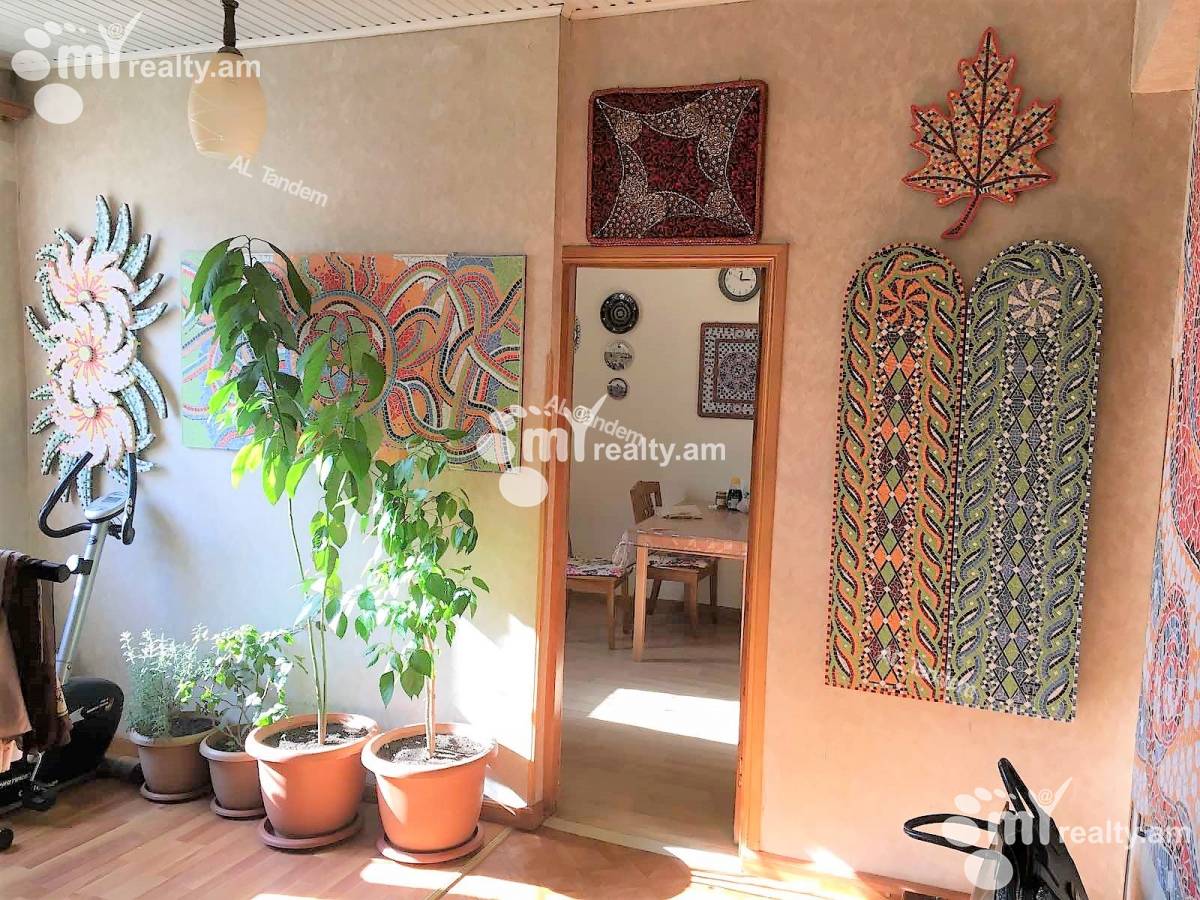 Купить дом А.Манукян ул, Центр Ереван, 128053