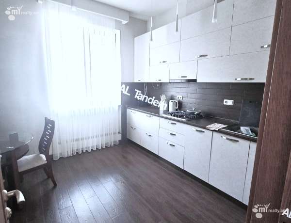 arandznatun-vardzakalutyun-Yerevan-Avan