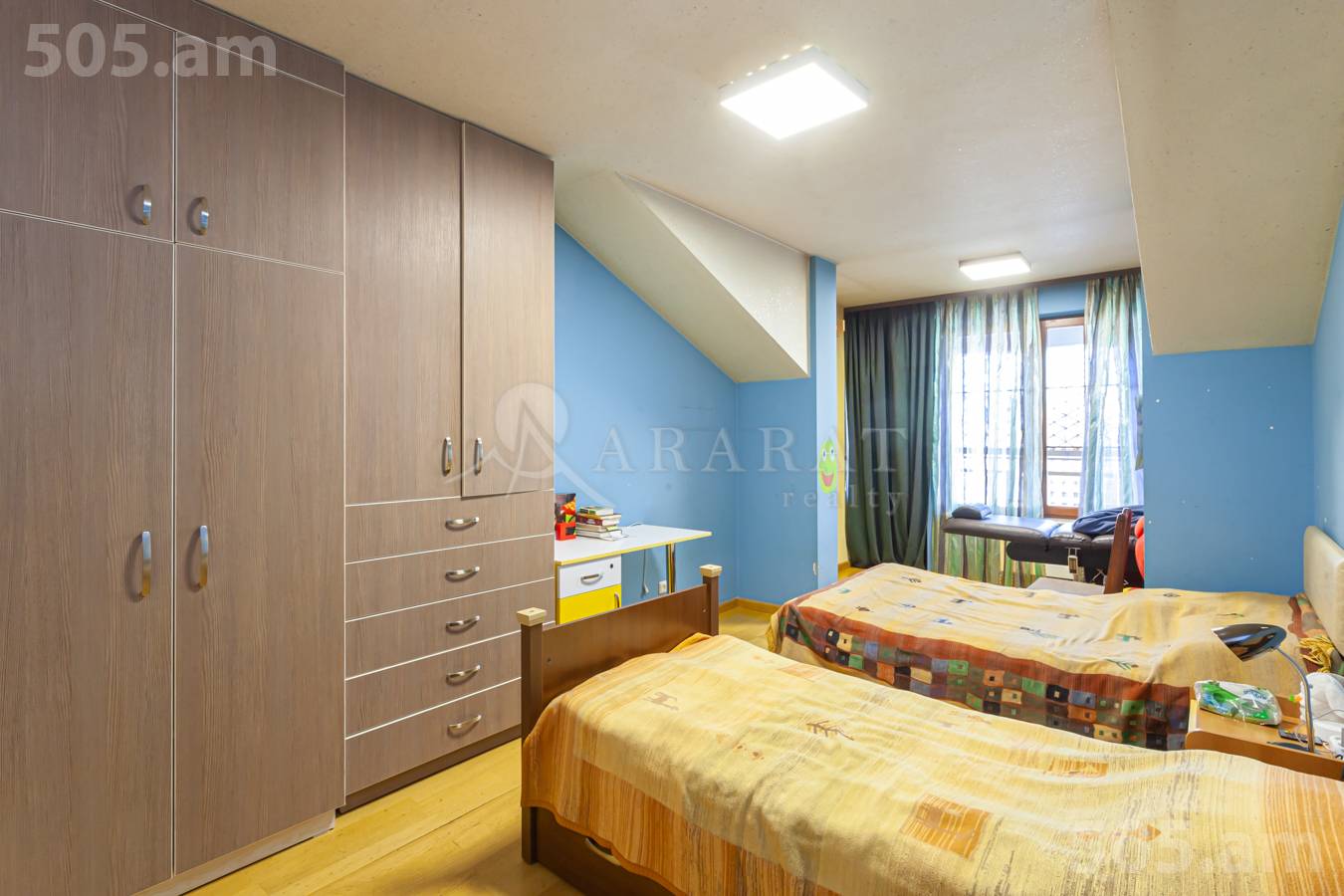 6 սենյականոց բնակարան  Արամի փող նր, Կենտրոն Երևան, 154608