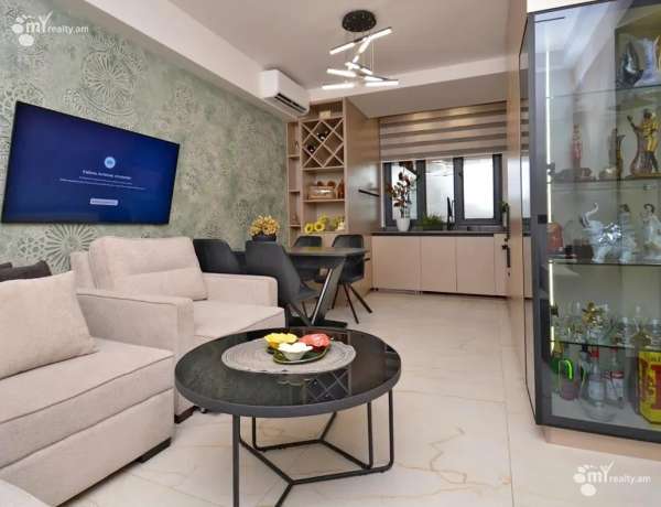 bnakaran/2-senyakanoc/Koghbatsi+St/Center/Yerevan