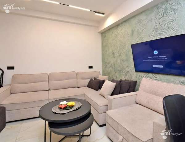 2-senyakanoc-bnakaran-vacharq-Yerevan-Center