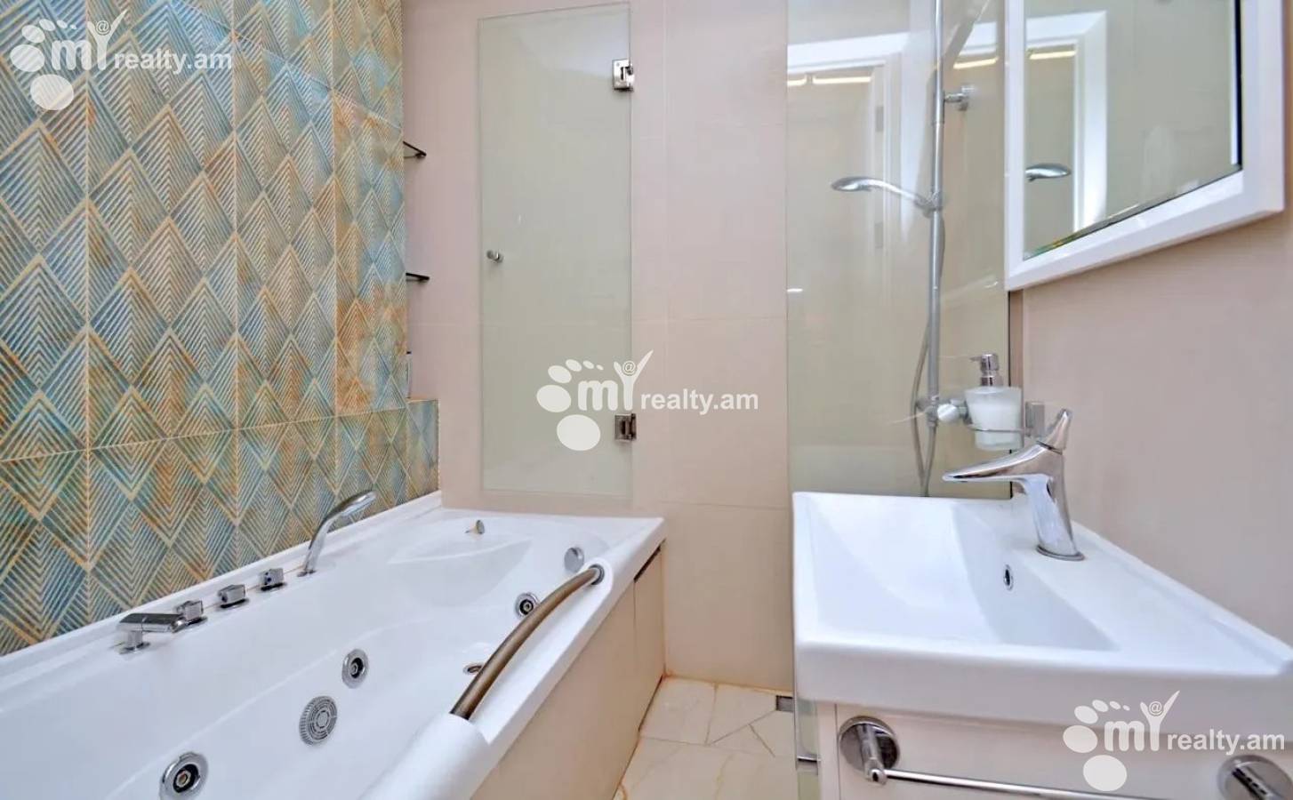 2 սենյականոց բնակարան  Կողբացու փող, Կենտրոն Երևան, 158636