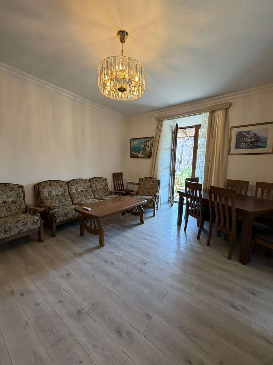 4 bedroom apartment for sale خیابان هانراپتوتیان, مرکز شهر ایروان, 160915