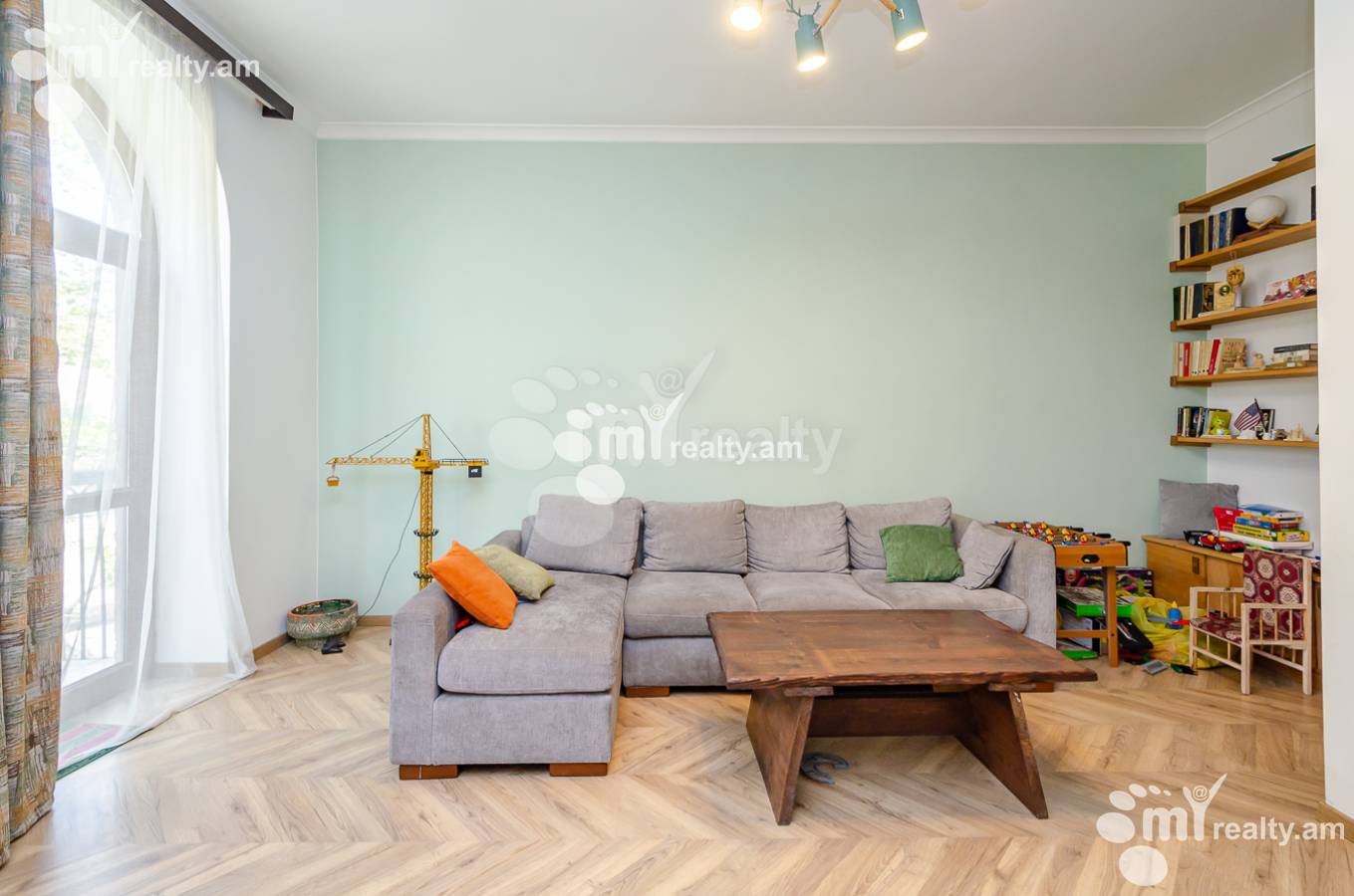 2 bedroom apartment for sale خیابان ماشتوتس, مرکز شهر ایروان, 153155