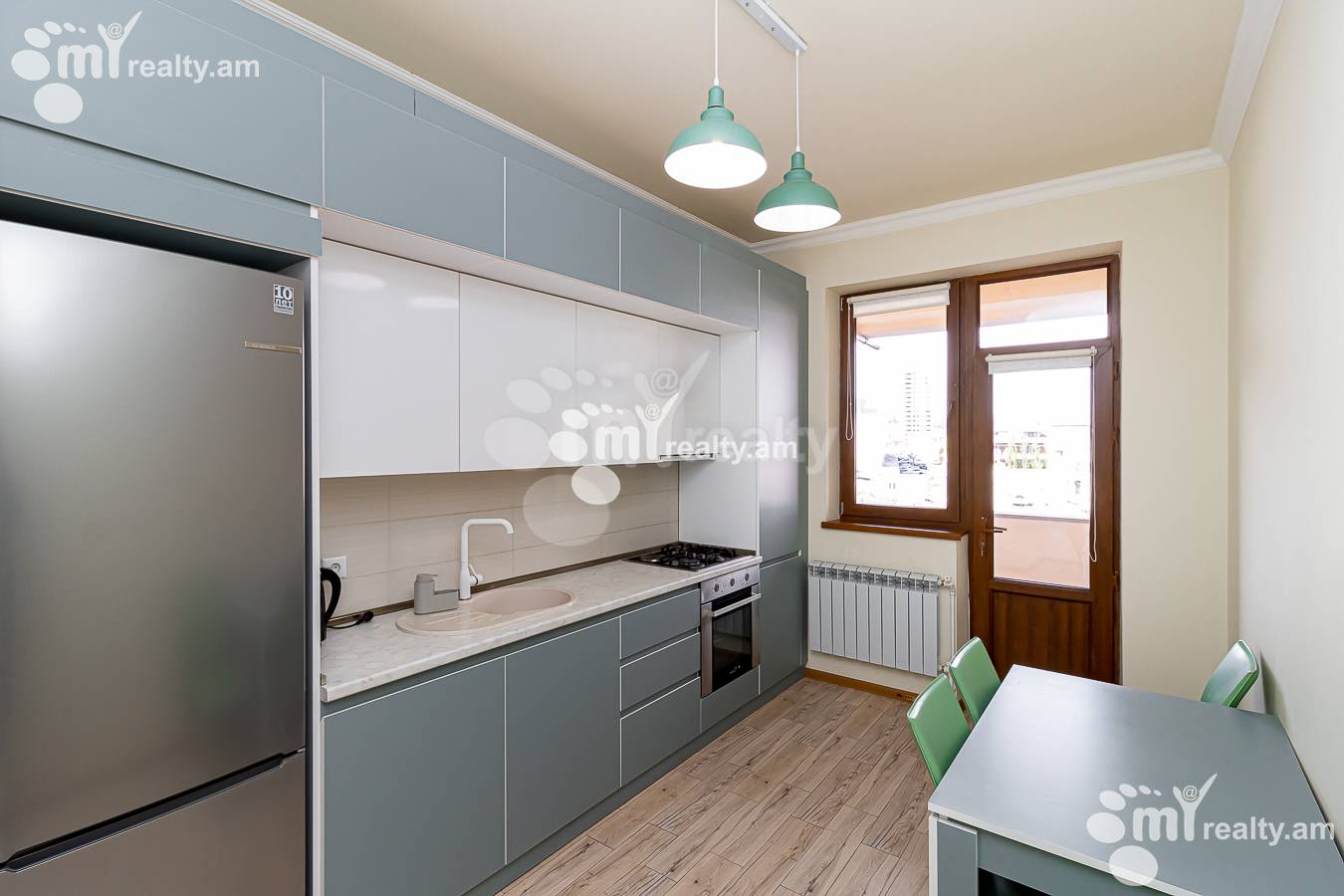 3 սենյականոց բնակարան  Ծարավ Աղբյուրի փող., Ավան Երևան, 148129