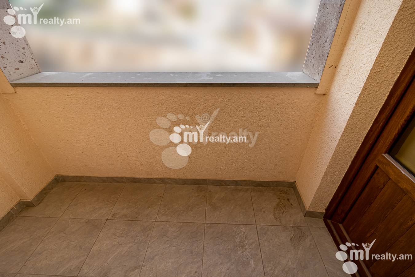 3 սենյականոց բնակարան  Ծարավ Աղբյուրի փող., Ավան Երևան, 148129