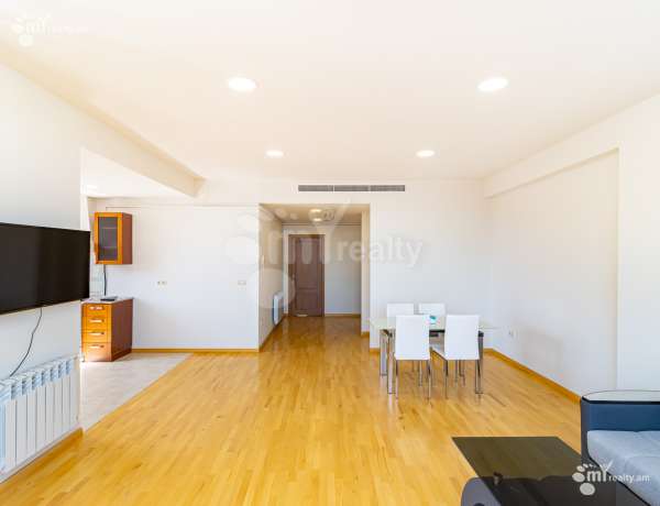 3-senyakanoc-bnakaran-vacharq-Yerevan-Center