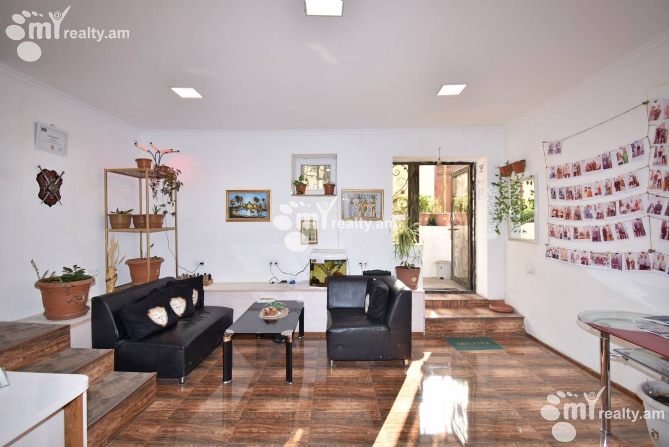 Commercial for sale خیابان هالابیان, آچاپنیاک ایروان, 155116