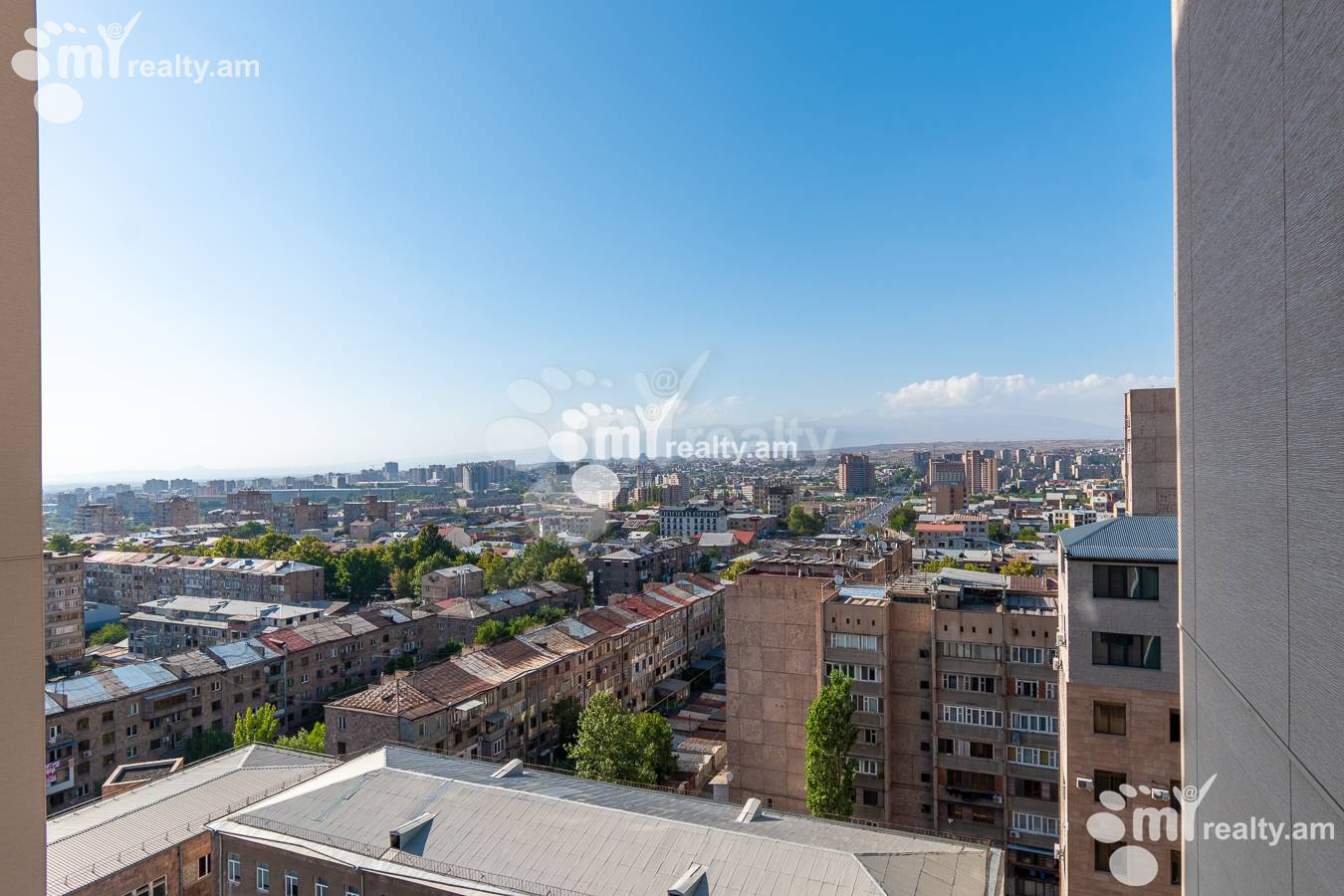 4 bedroom apartment for sale خیابان کومیتاس, عربگیر ایروان, 140580