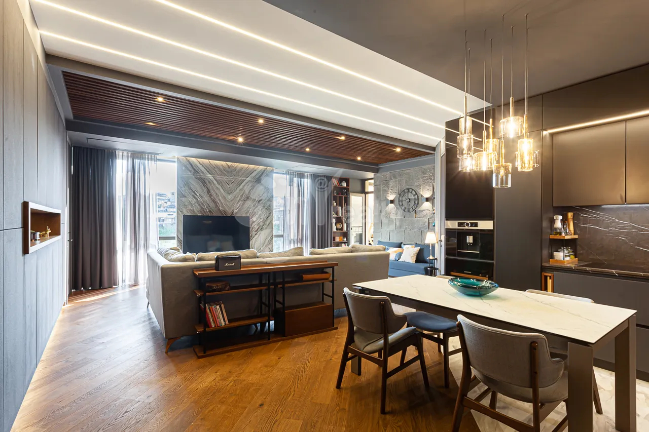 4 bedroom apartment for sale Buzand St, Center Yerevan, 160313