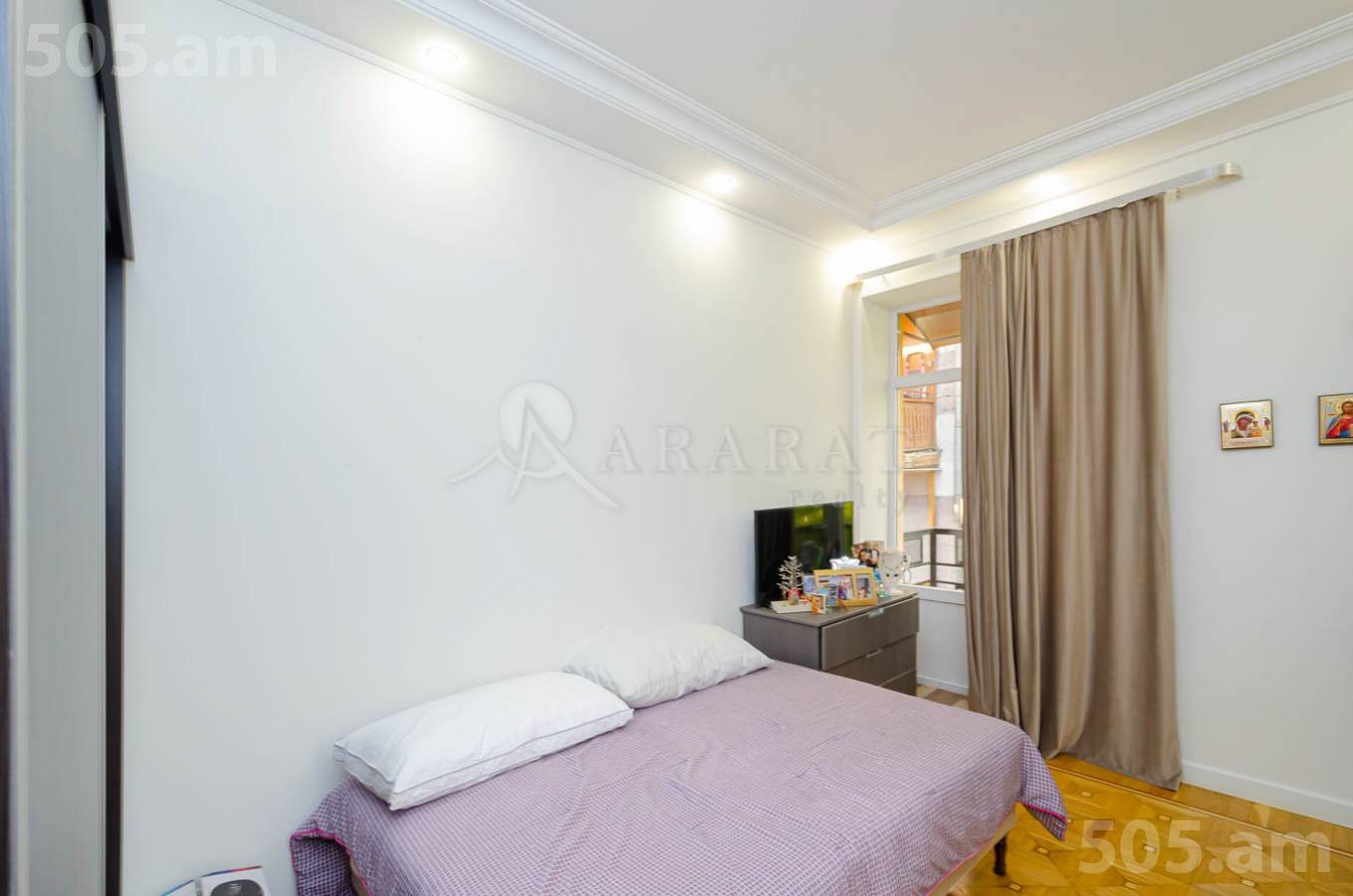 3 bedroom apartment for sale Mashtots Ave, Center Yerevan, 139404