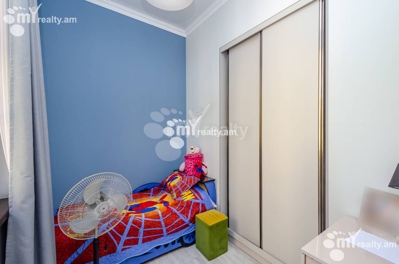 4 սենյականոց բնակարան  Գարեգին Նժդեհ պող, Շենգավիթ Երևան, 153817