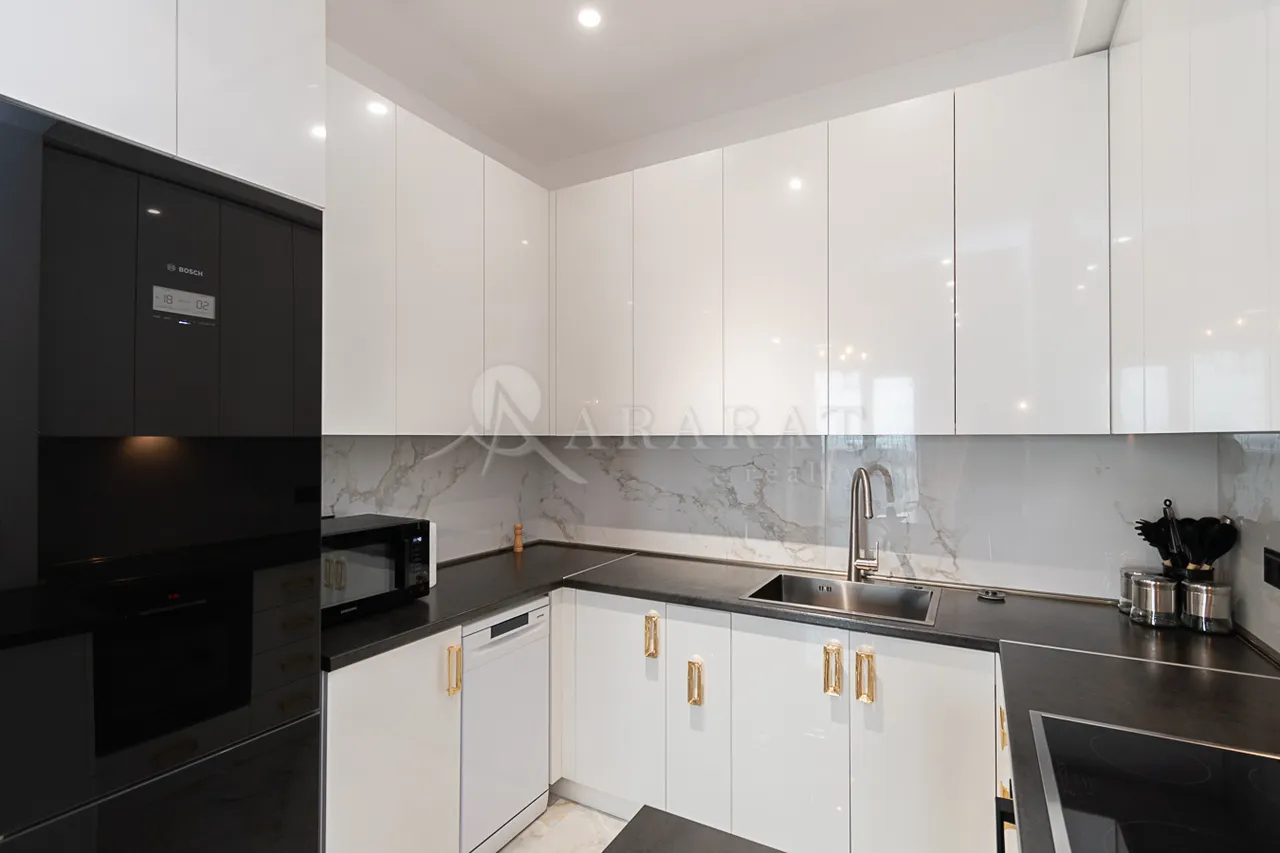 2 սենյականոց բնակարան վարձով Ռոստոմի փող, Կենտրոն Երևան, 159073