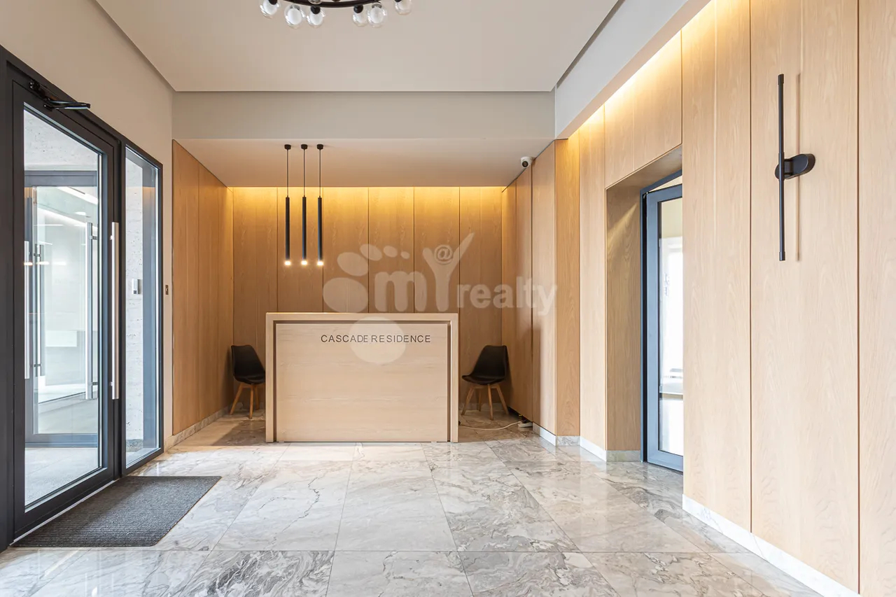 4 bedroom apartment for sale Antarayin, Rue Leonid Azgaldyan, Center Yerevan, 157992