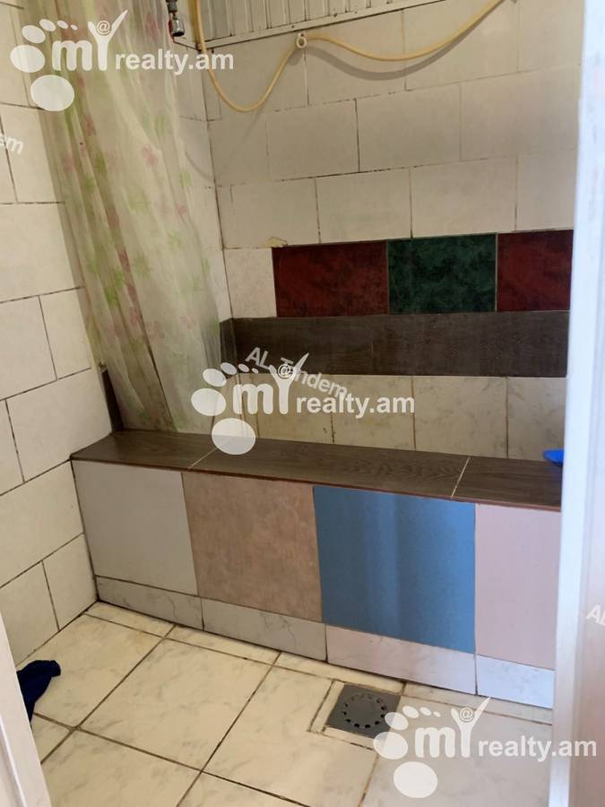 4 սենյականոց բնակարան  Ա. Ավետիսյան փող, Արաբկիր Երևան, 134189