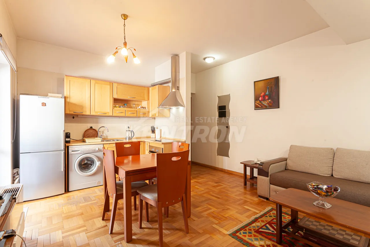 2 սենյականոց բնակարան վարձով Կողբացու փող, Կենտրոն Երևան, 158128