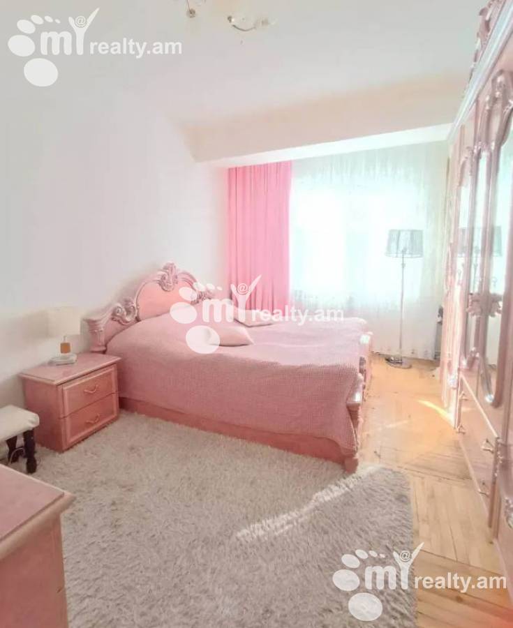 3 սենյականոց բնակարան  Դավթաշեն 3 թաղ, Դավթաշեն Երևան, 143500