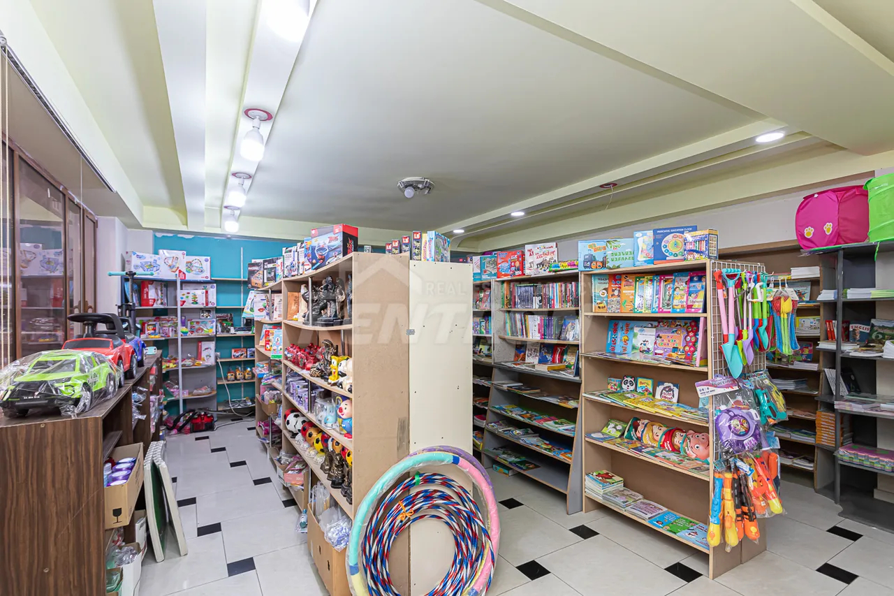 Commercial for sale خیابان هووناتان, مالاتیا - سِباستیا ایروان, 157401