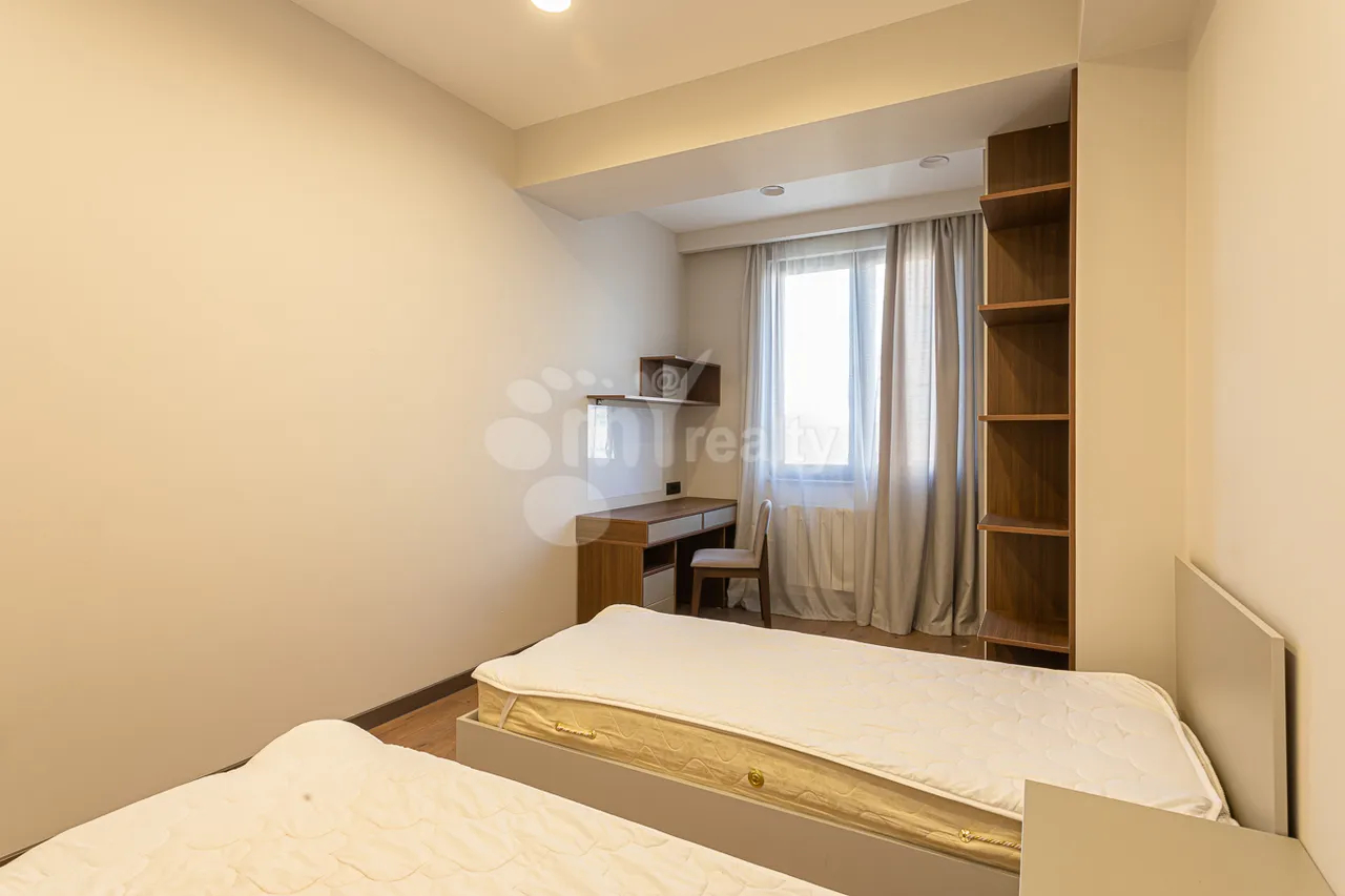 Купить 3 комнатную квартиру Н. Тигранян ул туп, Арабкир Ереван, 157471