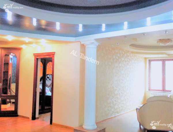 kupit-kvartiru/4-komnatnaya/Sayat-Nova+Ave/Center/Yerevan