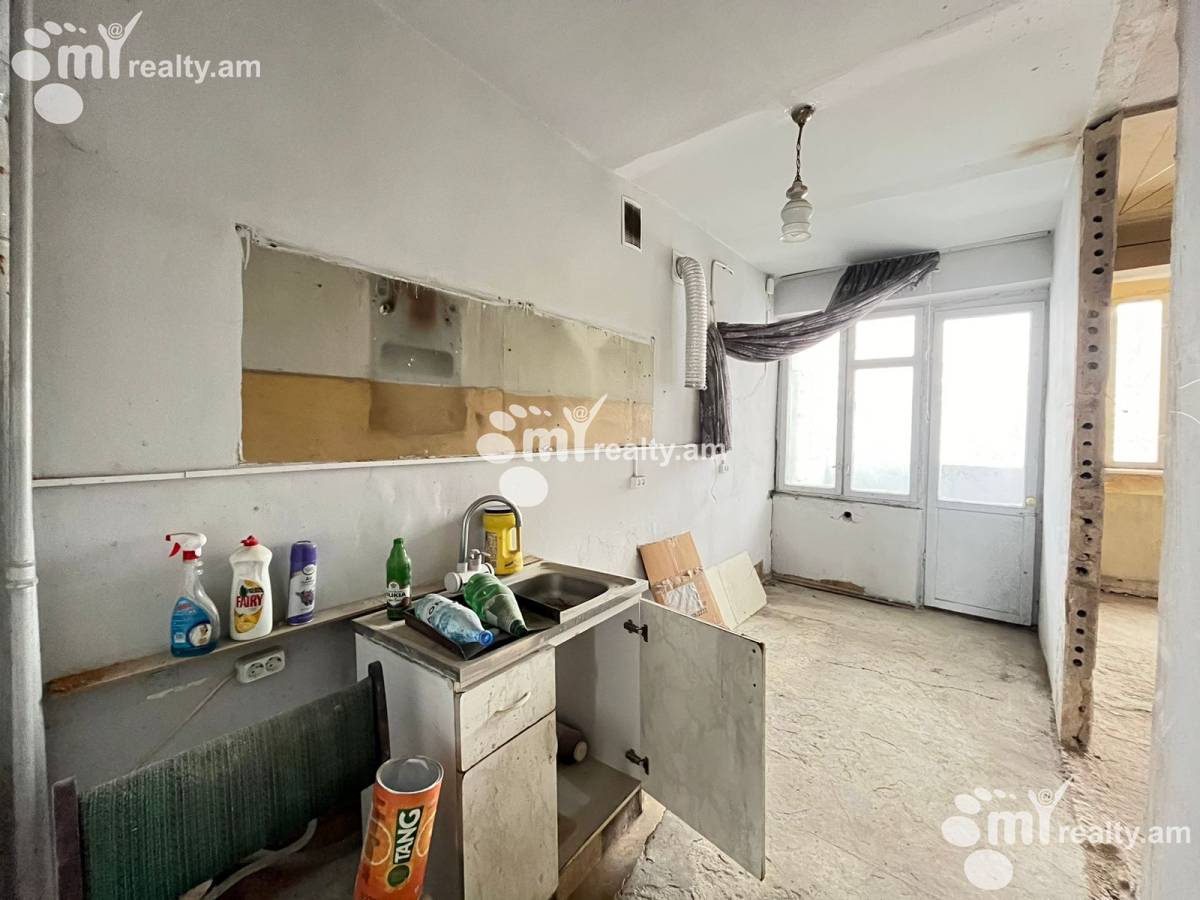 4 bedroom apartment for sale Mikoyan St, Nor Nork Yerevan, 159508