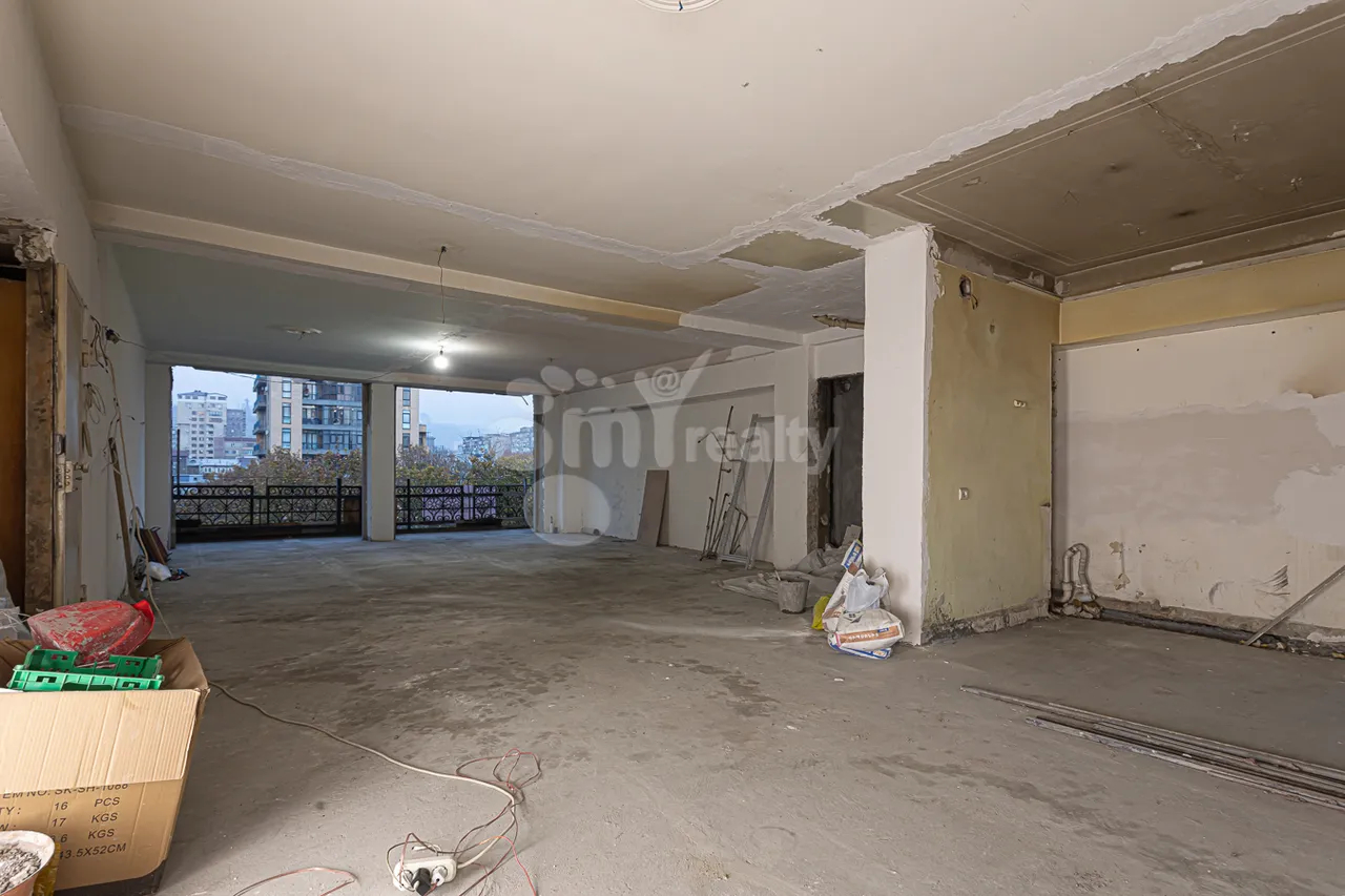 3 bedroom apartment for sale Mashtots Ave, Center Yerevan, 157874