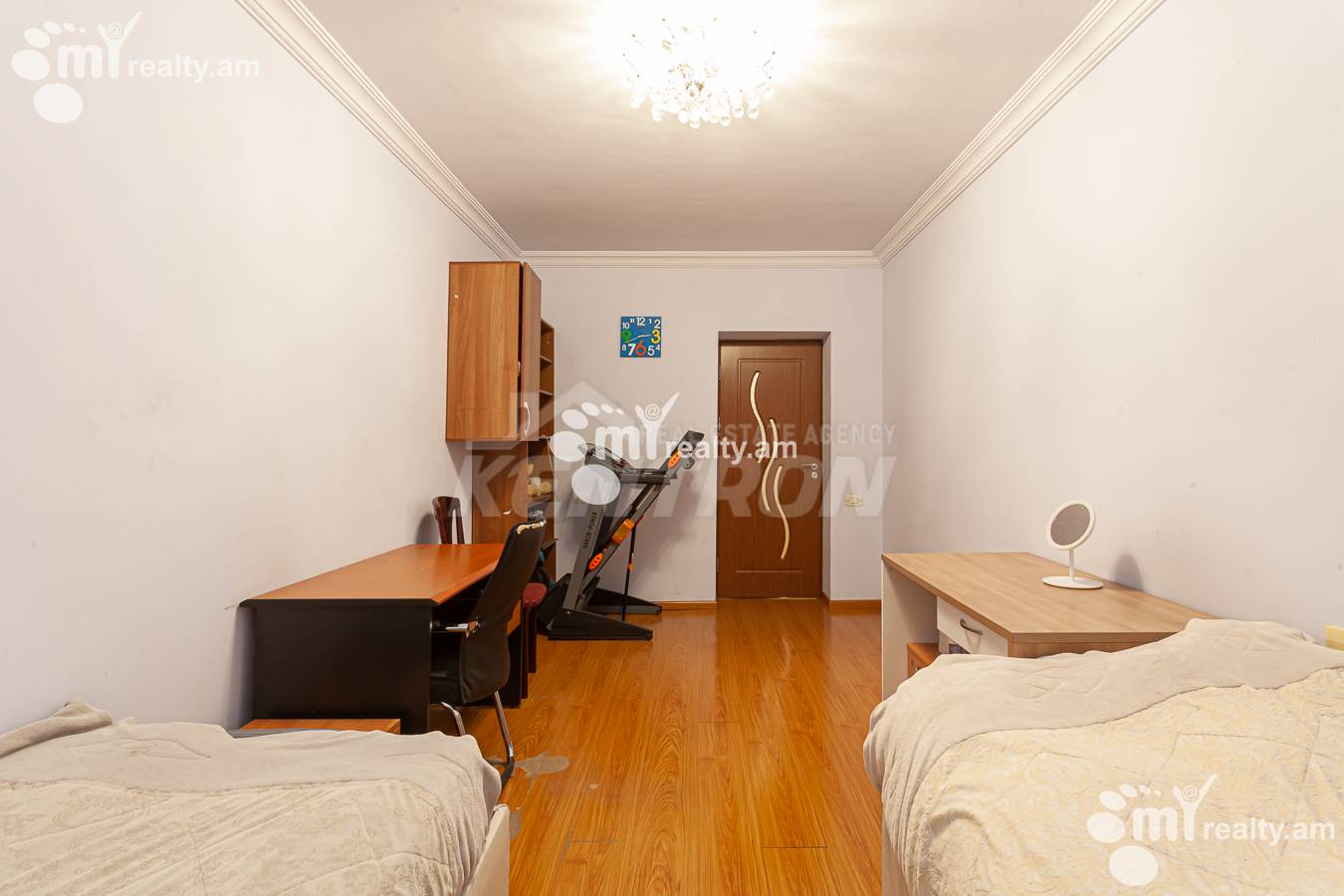 3 սենյականոց բնակարան  Աբովյան փող, Կենտրոն Երևան, 155439