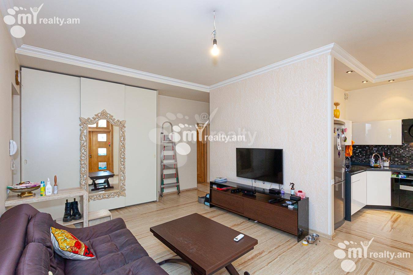 Купить 3 комнатную квартиру Таманян ул, Центр Ереван, 155019