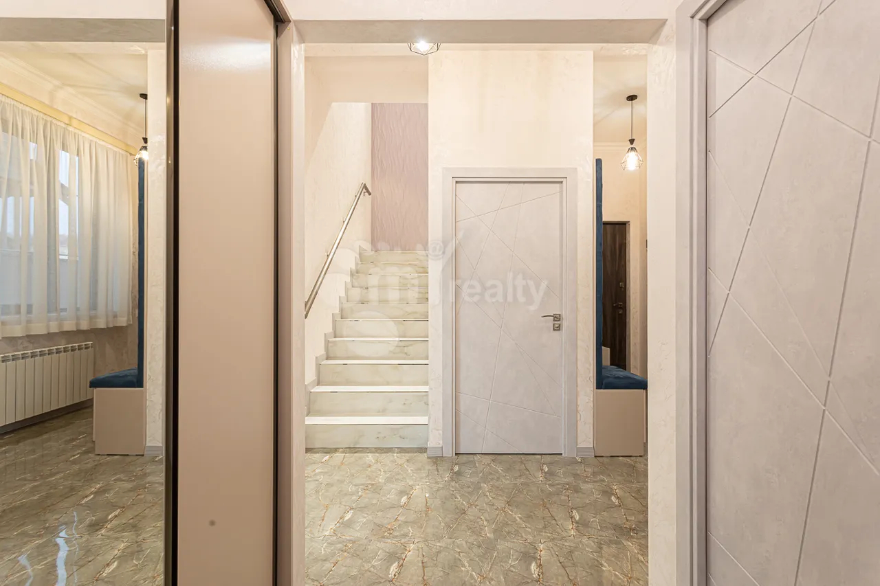 Առանձնատուն  Բագրևանդ թաղամաս, Նոր Նորք Երևան, 160037