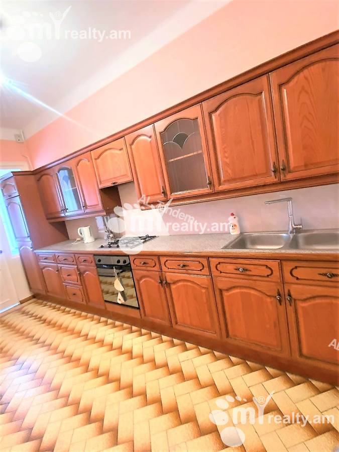 Снять 3 комнатную квартиру Киевян ул, Арабкир Ереван, 134508