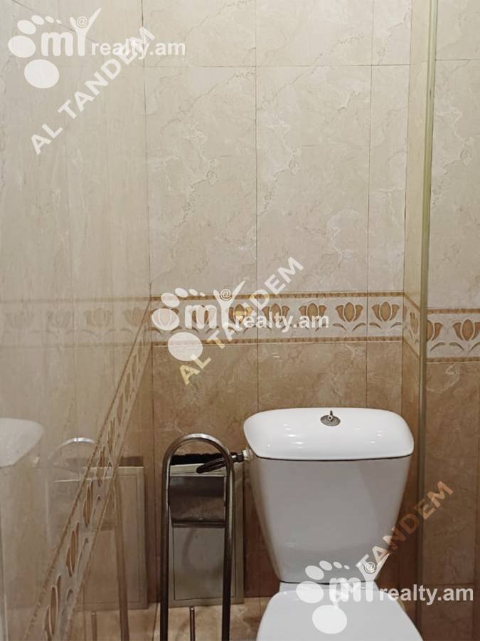 3 bedroom apartment for sale خیابان نعلبندیان, مرکز شهر ایروان, 153941