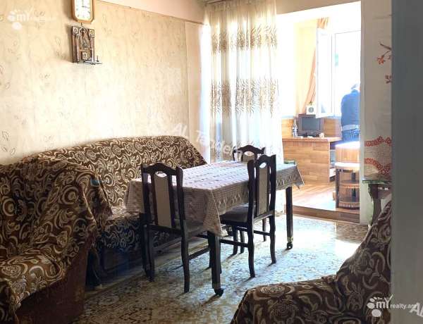 4-senyakanoc-bnakaran-vacharq-Yerevan-Arabkir