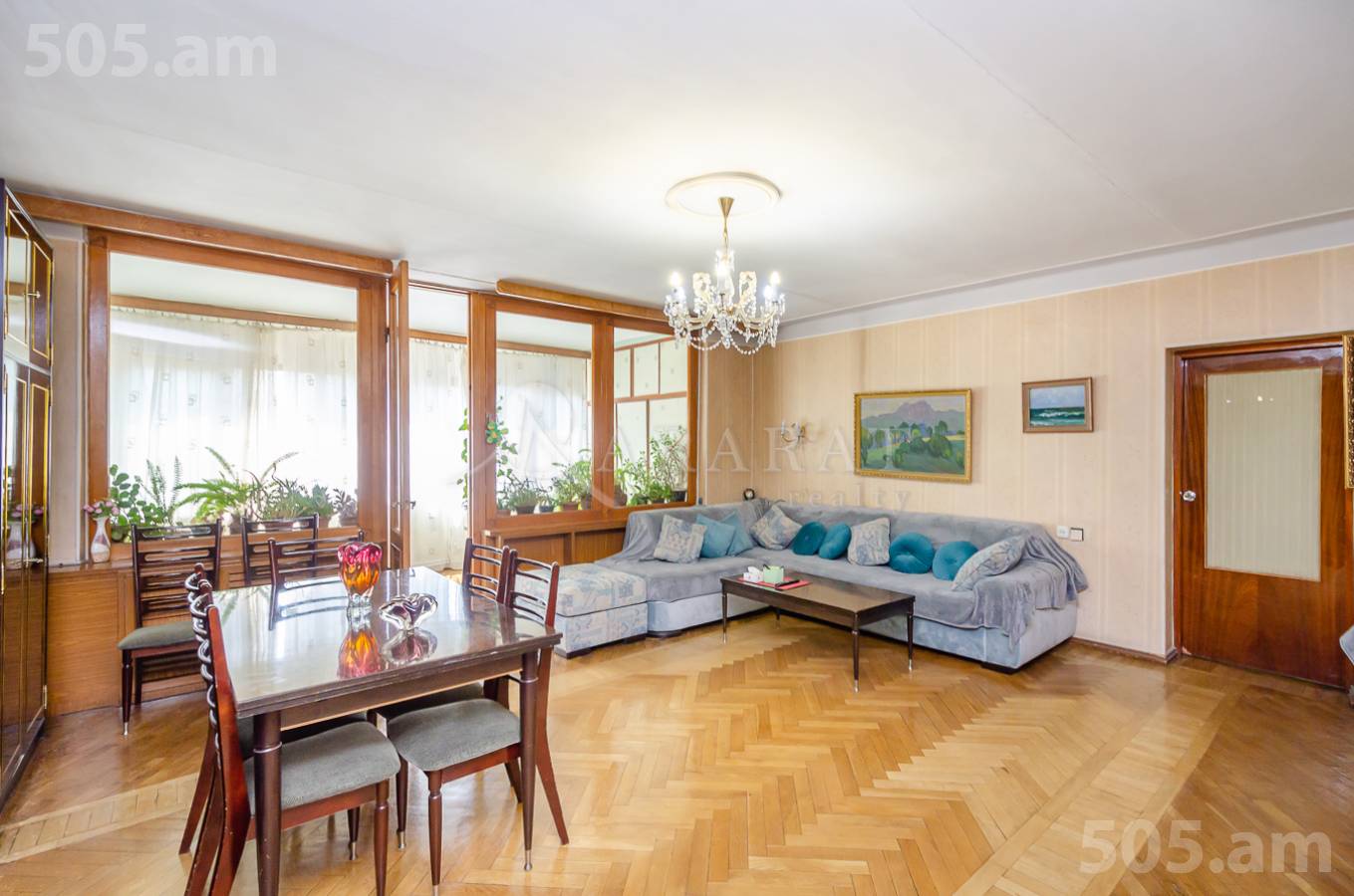 4 bedroom apartment for sale خیابان ساریان, مرکز شهر ایروان, 153505