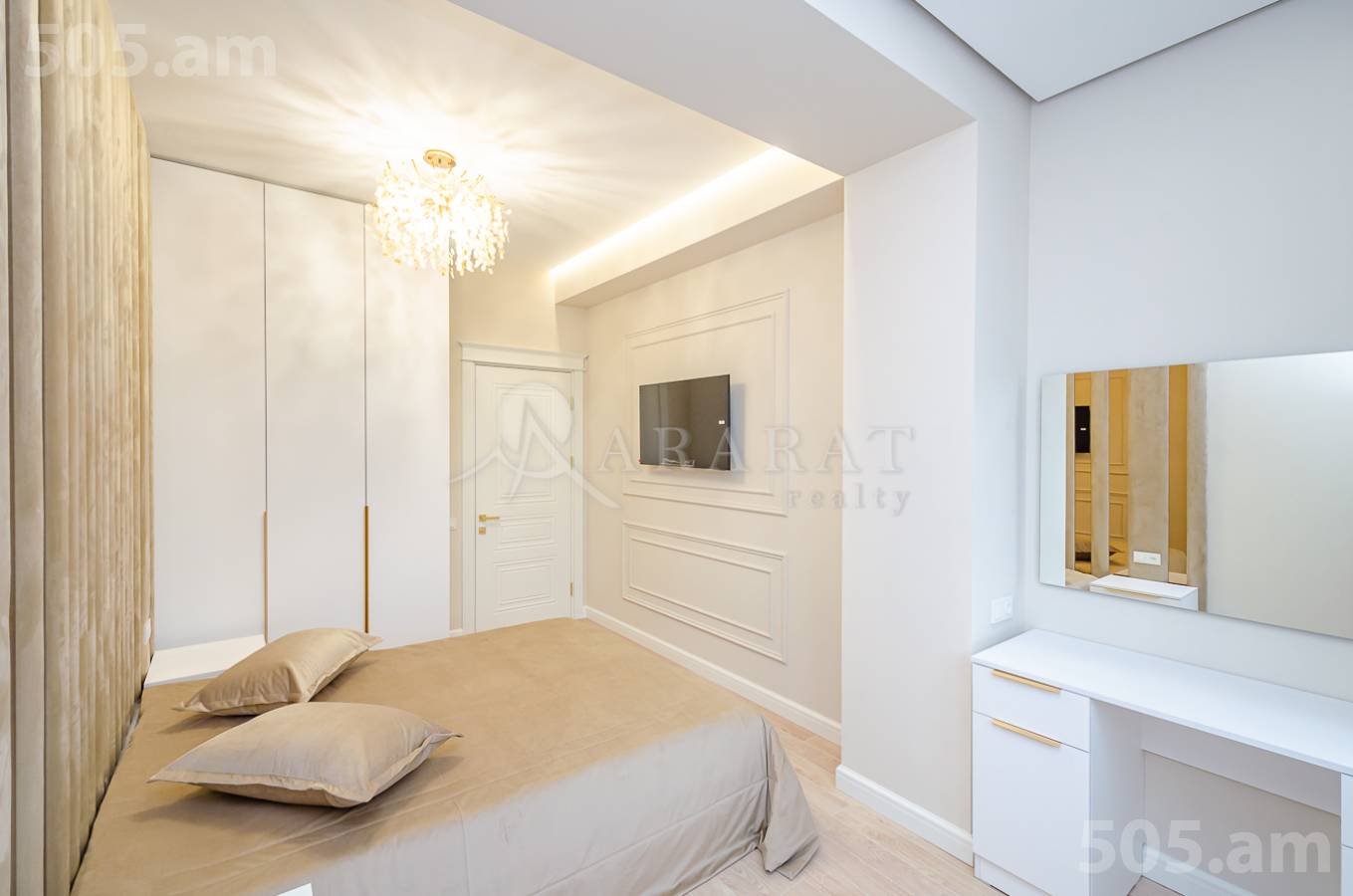 3 bedroom apartment for sale N. Tigranyan dead end, Arabkir Yerevan, 154171