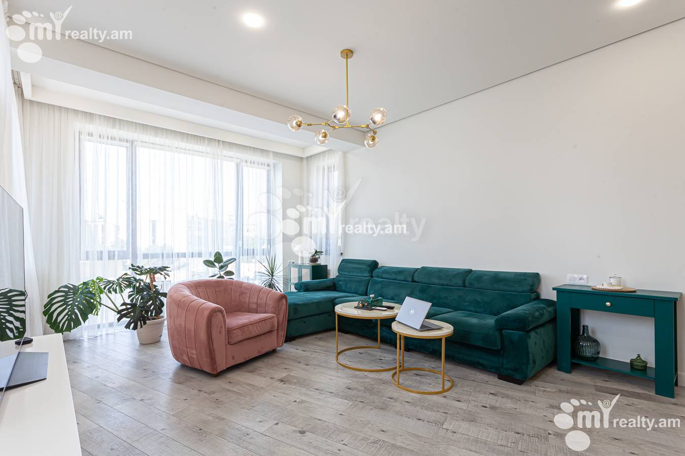 4 bedroom apartment for sale Tigran Petrosyan St, Davtashen Yerevan, 156080