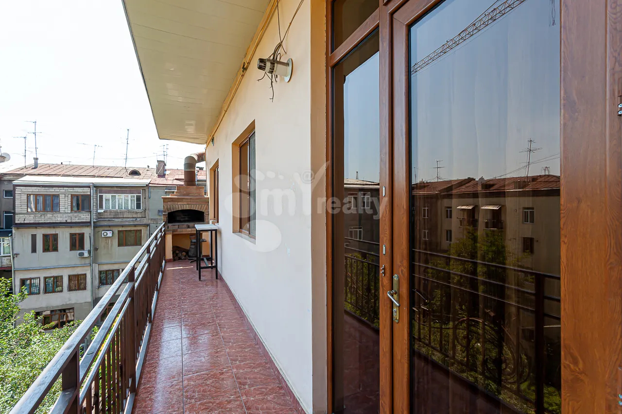 4 bedroom apartment for sale Tumanyan St, Center Yerevan, 160676