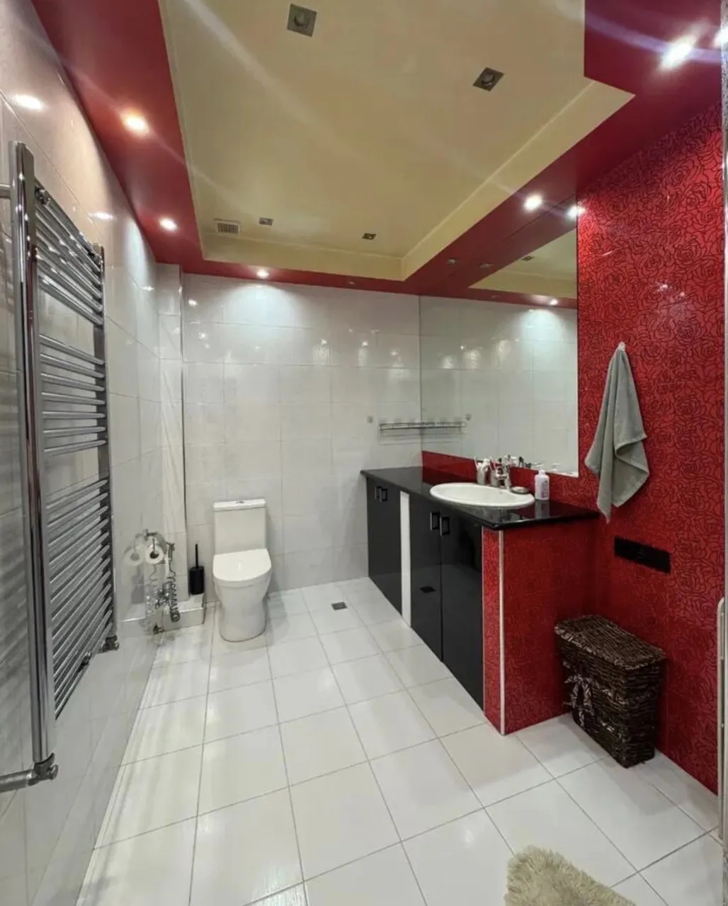 3 bedroom apartment for sale Pushkin St, Center Yerevan, 158373