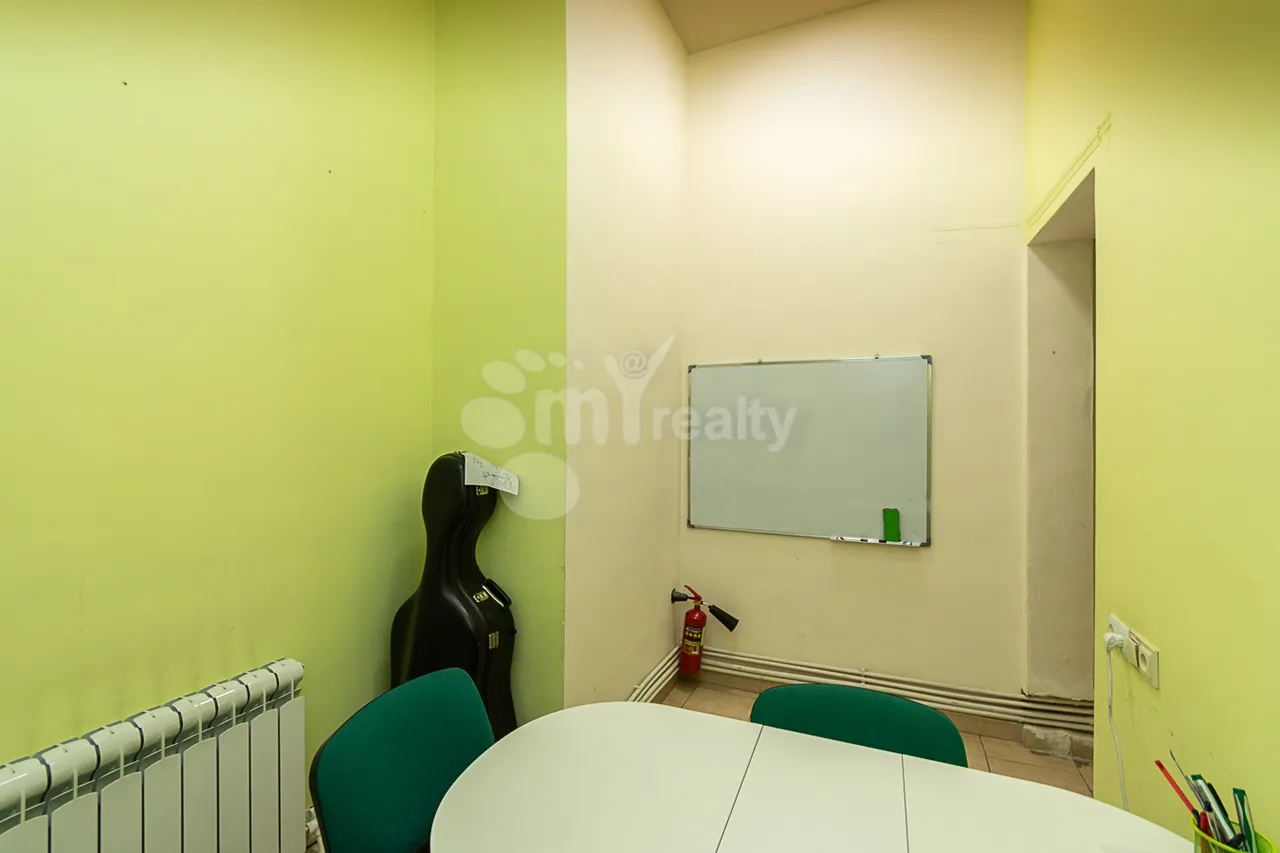 Commercial property for sale Tsarav Aghbyur St, Avan Yerevan, 160499