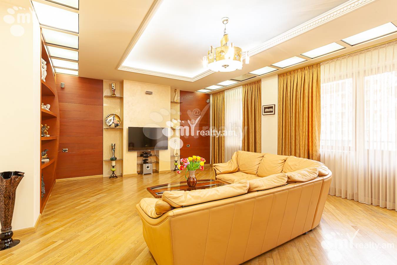 Купить 4 комнатную квартиру Пушкин ул, Центр Ереван, 145795