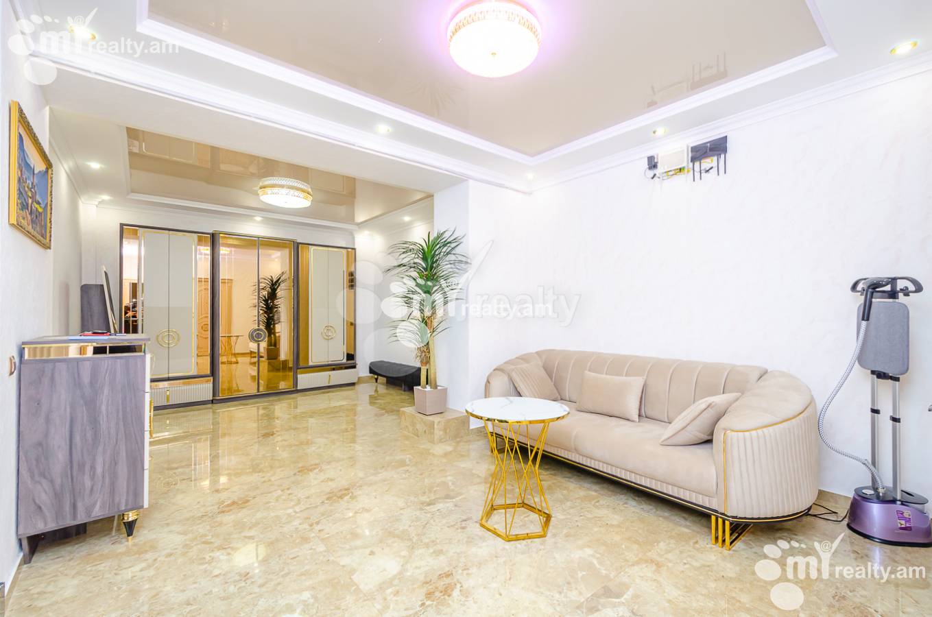 3 bedroom apartment for sale Antarayin St, Center Yerevan, 152784