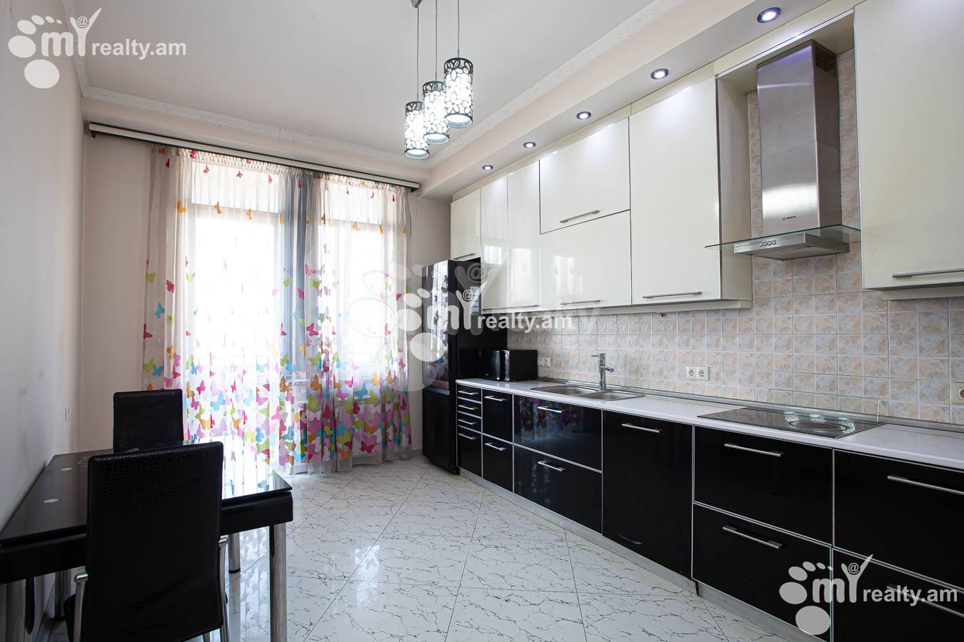 4 bedroom apartment for sale Dzorap St, Center Yerevan, 138781