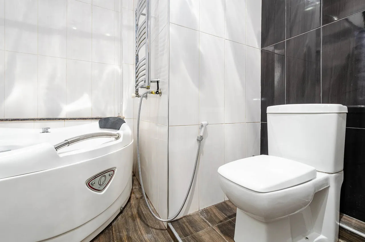 3 bedroom apartment for rent Mamikoniants St, Arabkir Yerevan, 160189