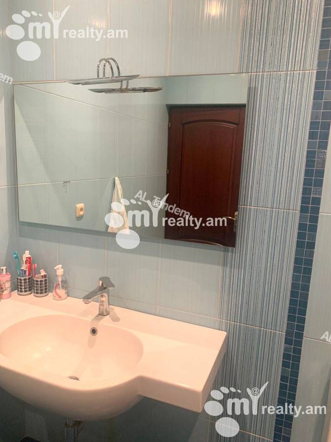 House for sale G 1 dis., Adshapnjak Yerevan, 154366