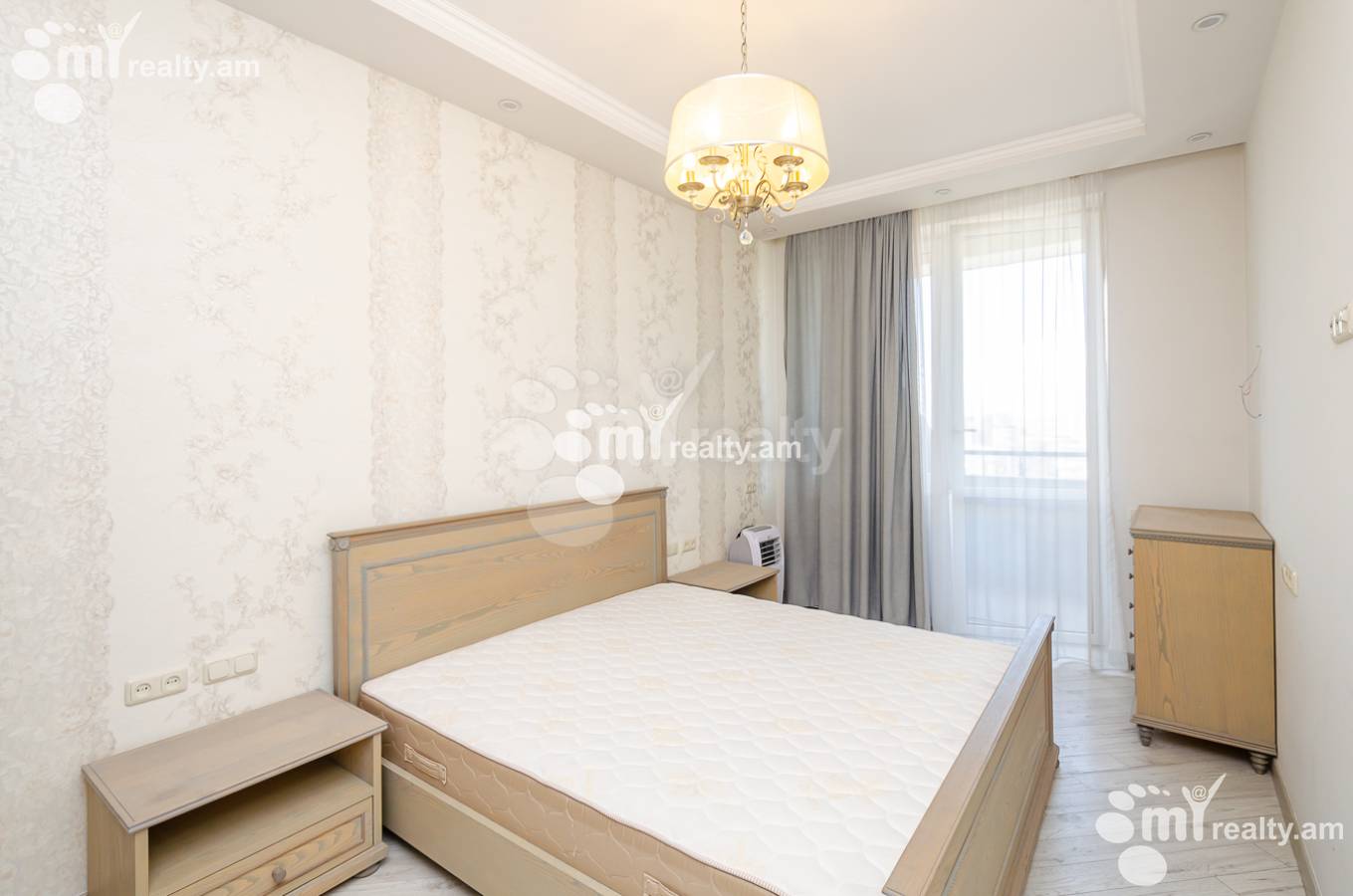 4 bedroom apartment for sale N. Zaryan St, Arabkir Yerevan, 152096