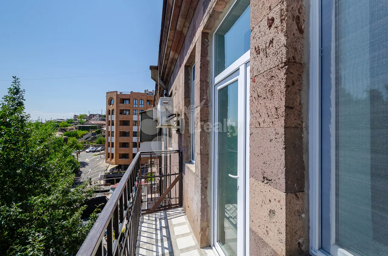 3 bedroom apartment for sale خیابان ساریان, مرکز شهر ایروان, 161625