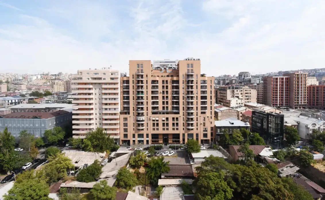 3 bedroom apartment for rent خیابان بوزند, مرکز شهر ایروان, 157276