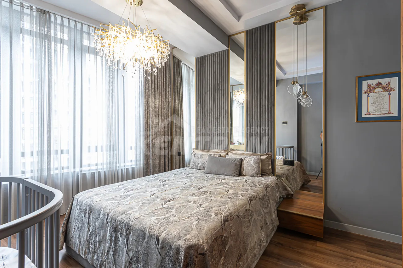 3 սենյականոց բնակարան վարձով Բուզանդի փող, Կենտրոն Երևան, 159630