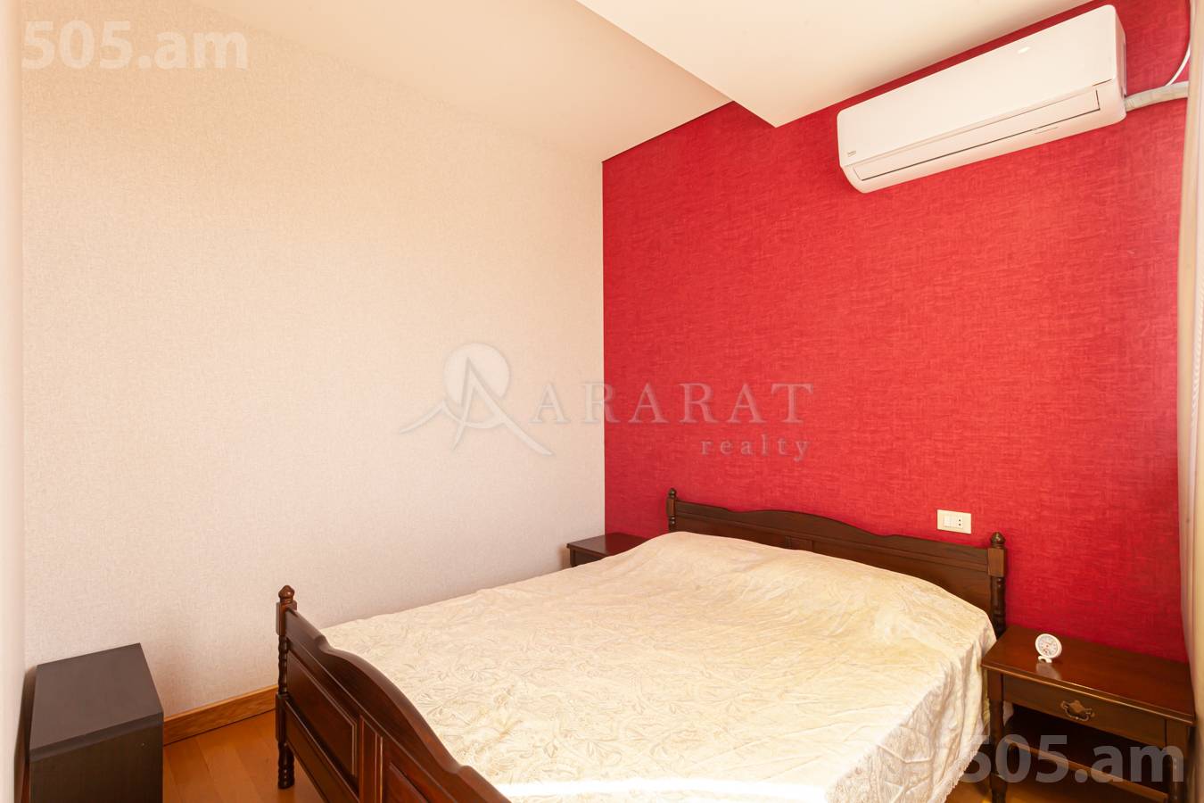 Снять 2 комнатную квартиру Маштоца пр, Центр Ереван, 150587