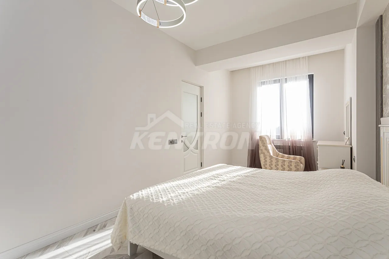 2 bedroom apartment for sale خیابان هامباردزومیان, عربگیر ایروان, 157413